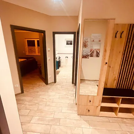 Zur Schwalbe بيت للعطل