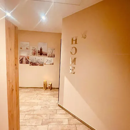 Zur Schwalbe بيت للعطل *