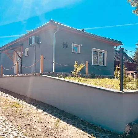Prázdninový dům Zur Schwalbe *